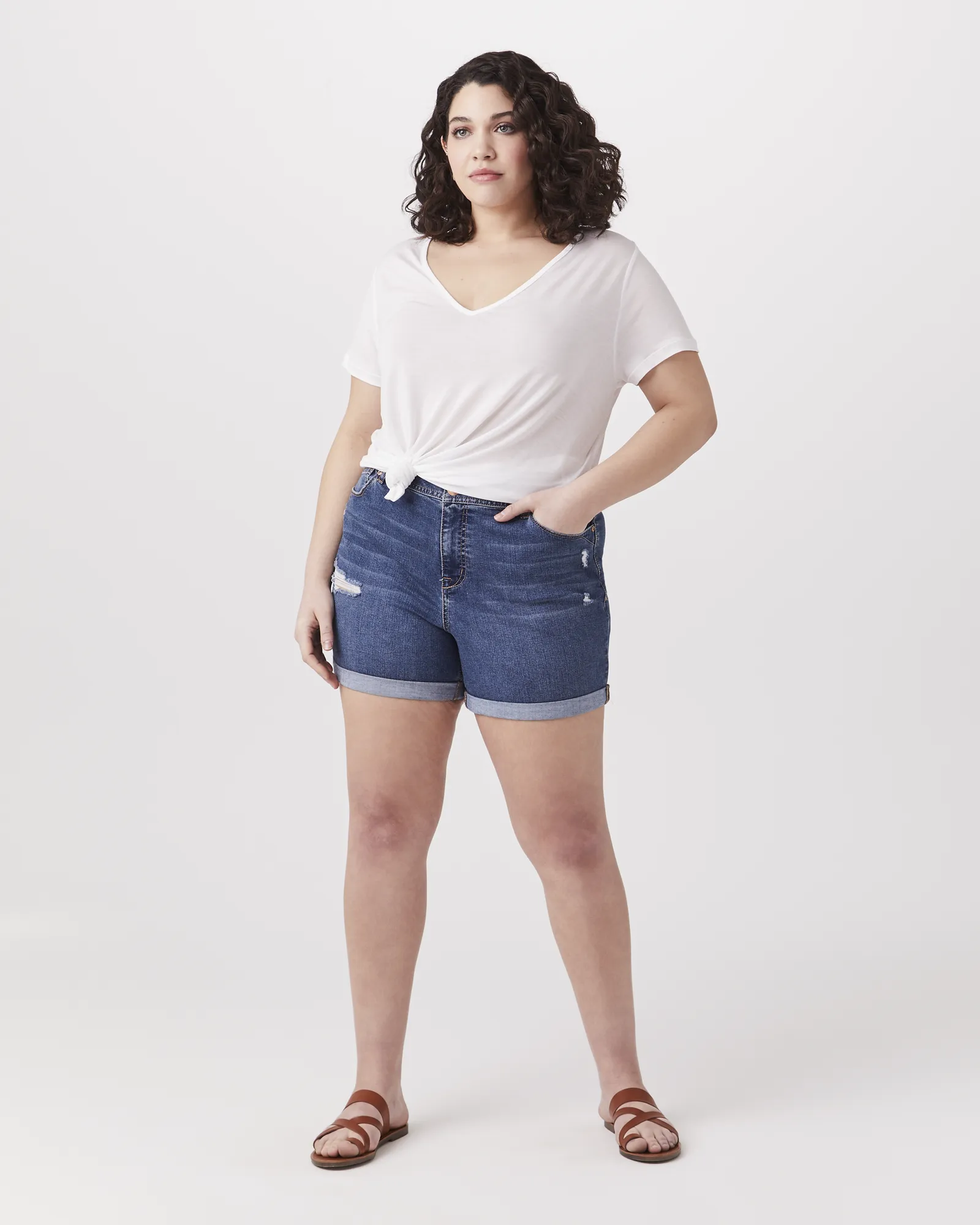 Amanda Destructed Jean Short | Medium Wash