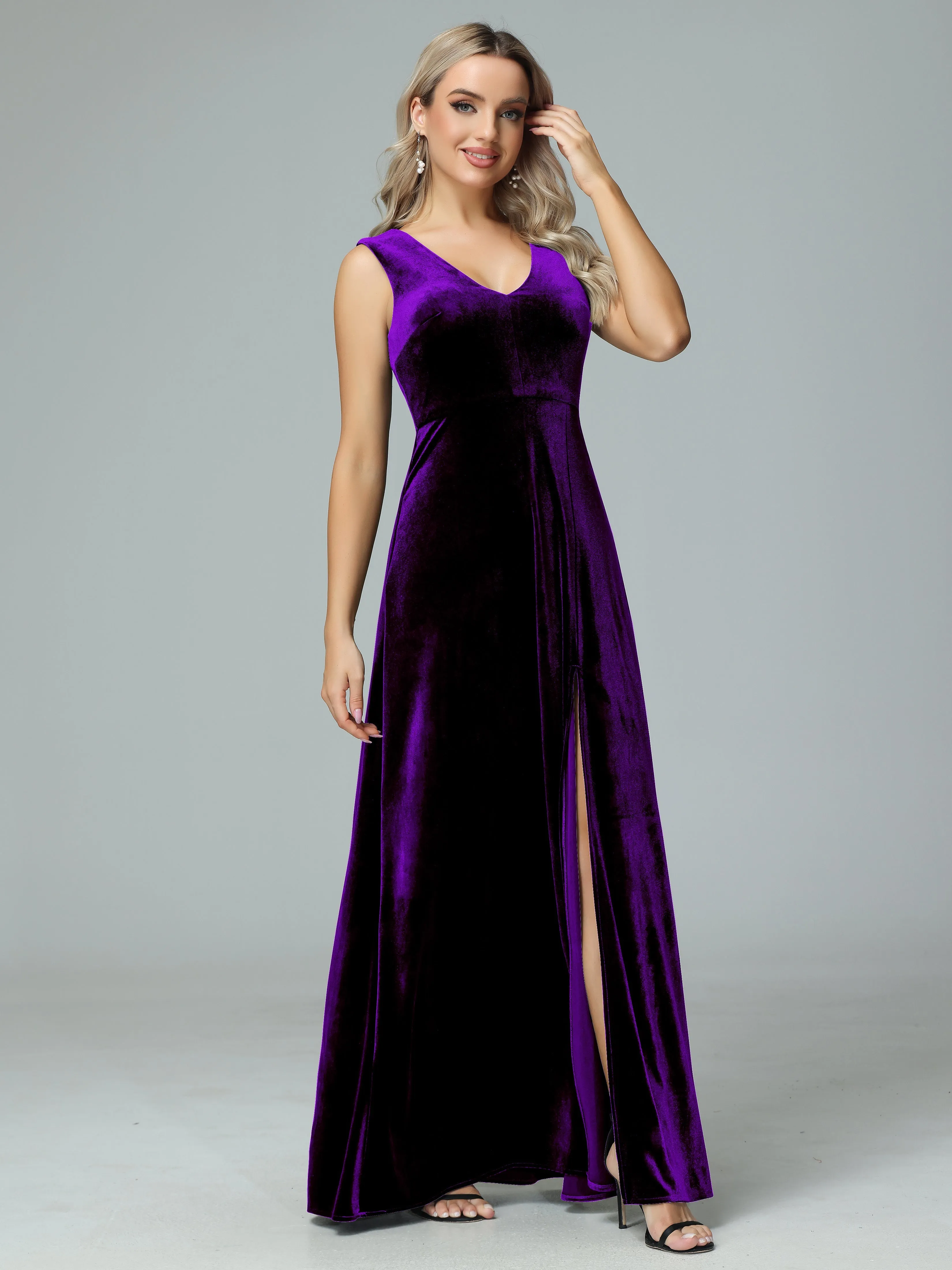 Elegant V-neck Velvet Bridesmaid Dresses