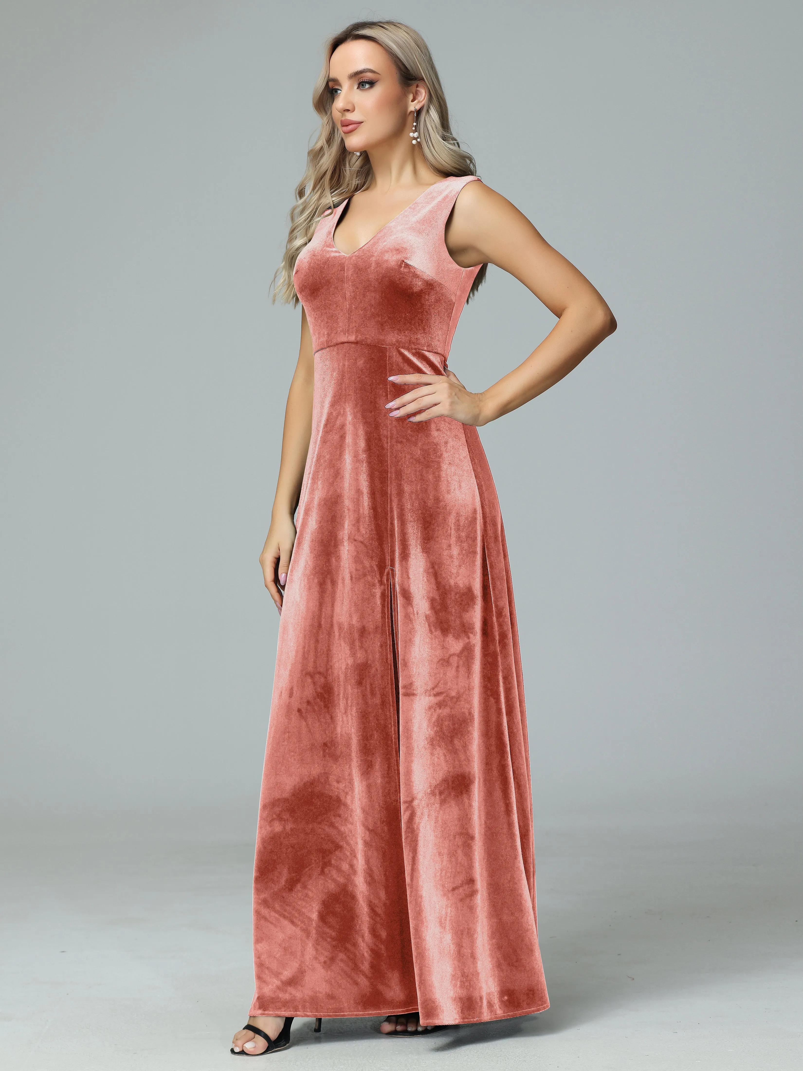 Elegant V-neck Velvet Bridesmaid Dresses