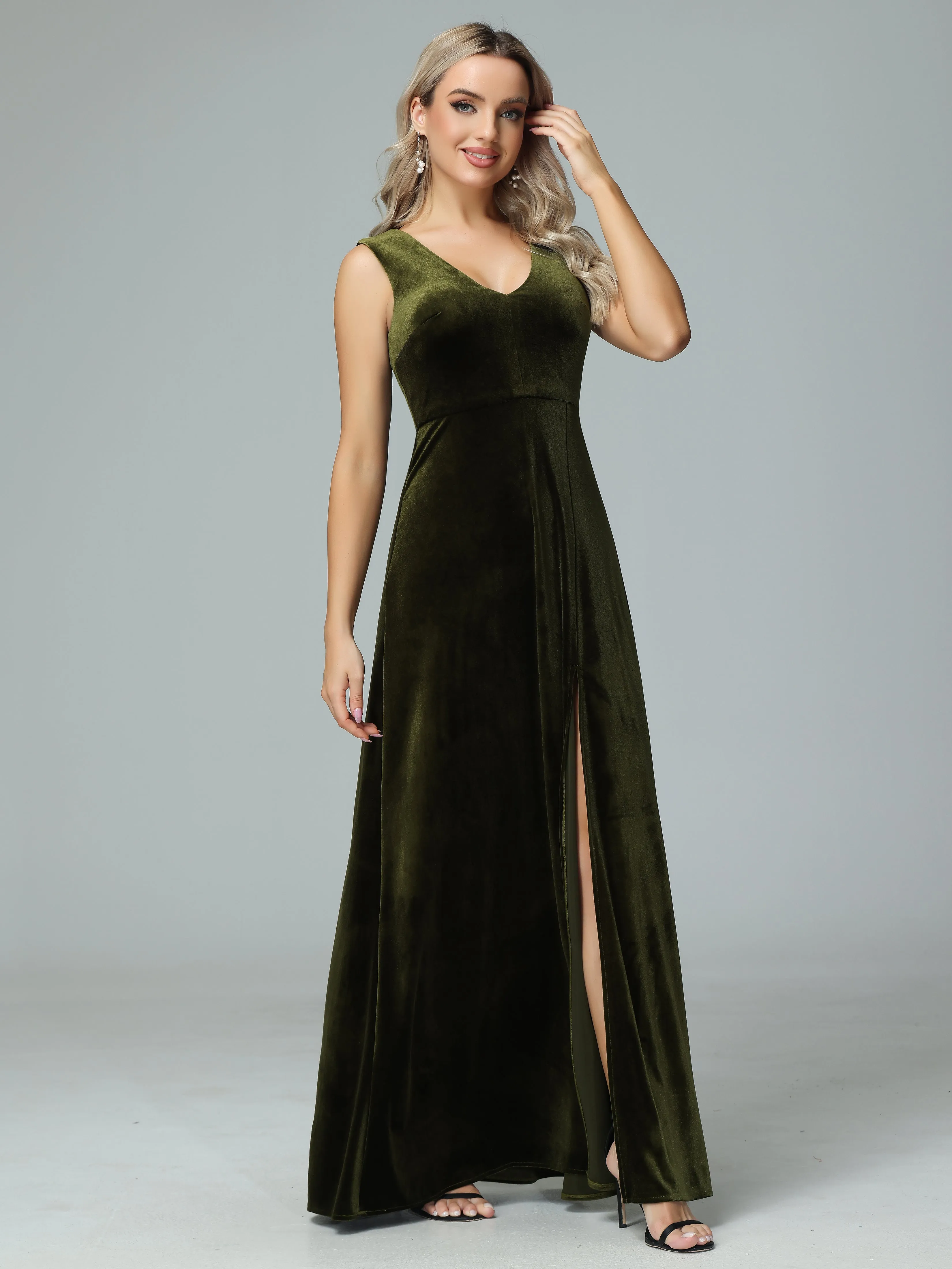 Elegant V-neck Velvet Bridesmaid Dresses