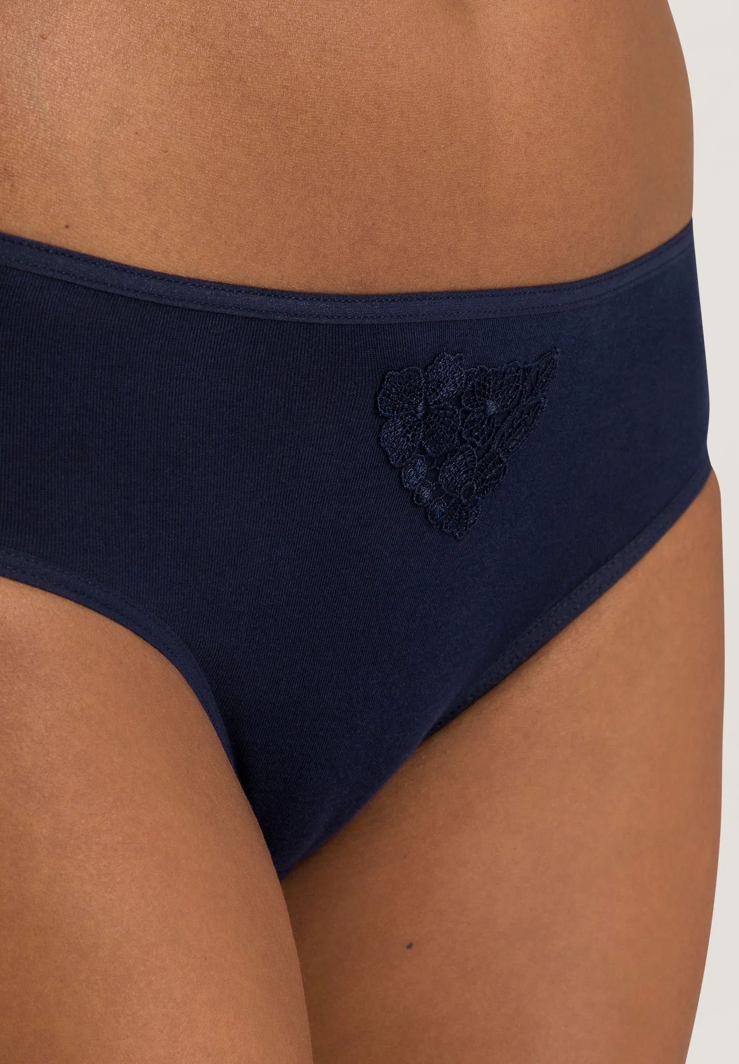 Michelle Hi Cut Brief | Deep Navy 70944-1610