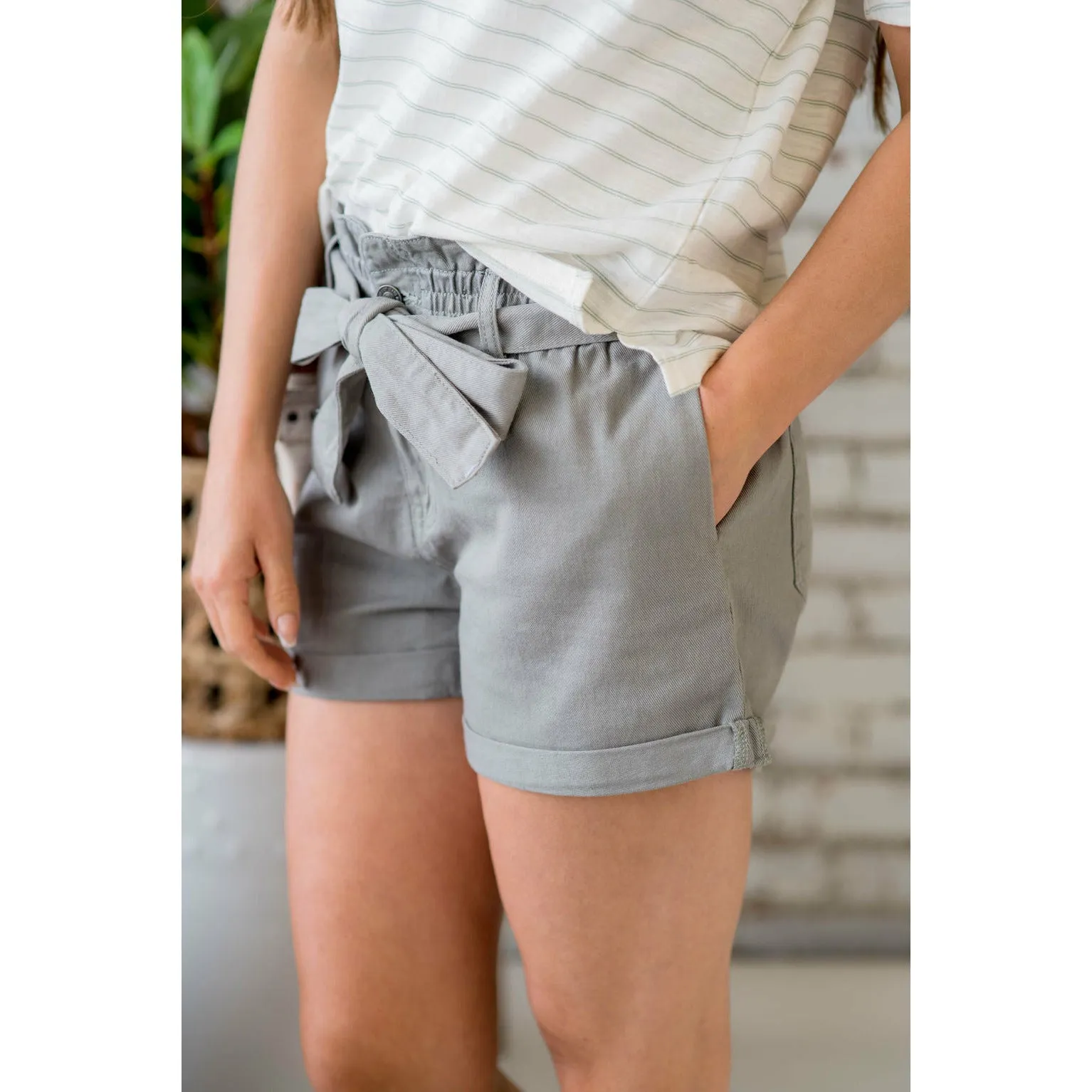 Tie Waist Cuffed Shorts