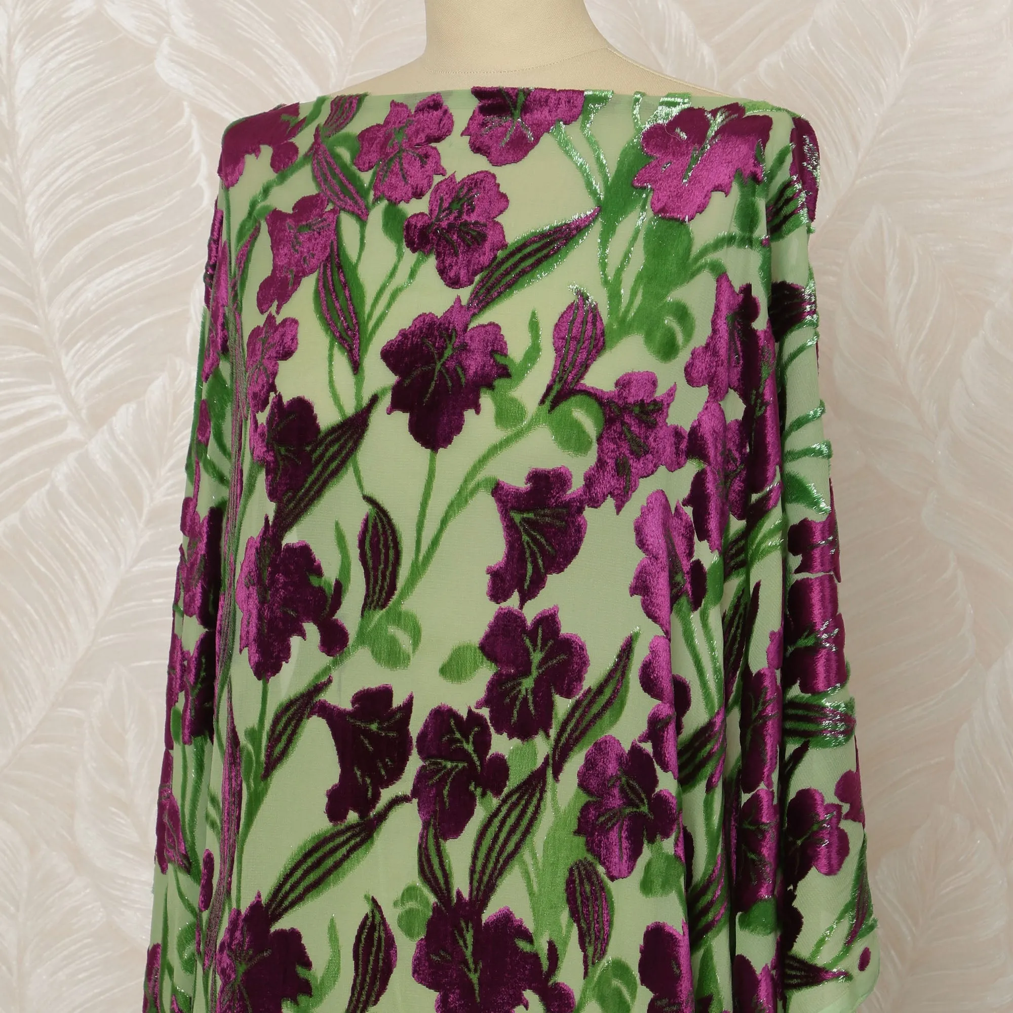 Traditional Somali Dirac Silk Blended Velvet Chiffon Fabric in Green and Purple Floral Design, 3.5 Meters, 140 cm Width-D20596